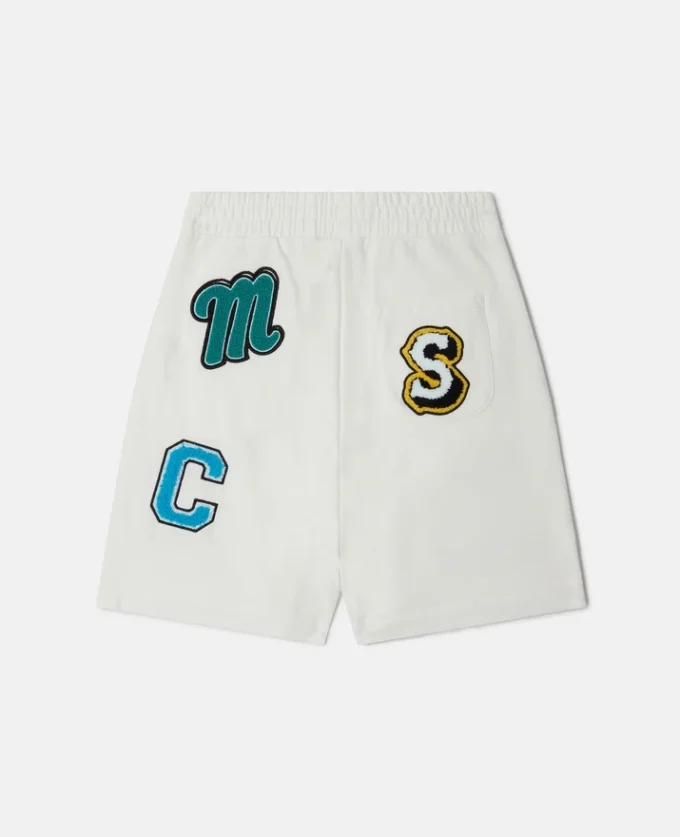 Shorts con iniziali del marchio ricamate Shorts con iniziali del marchio ricamate