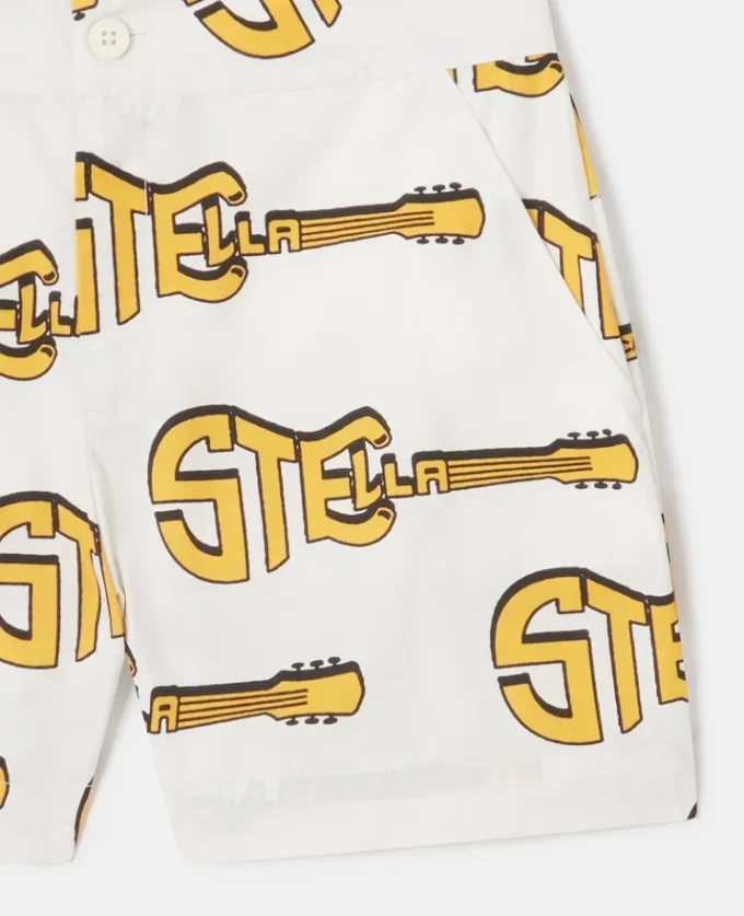 Shorts con stampa chitarra Shorts con stampa chitarra