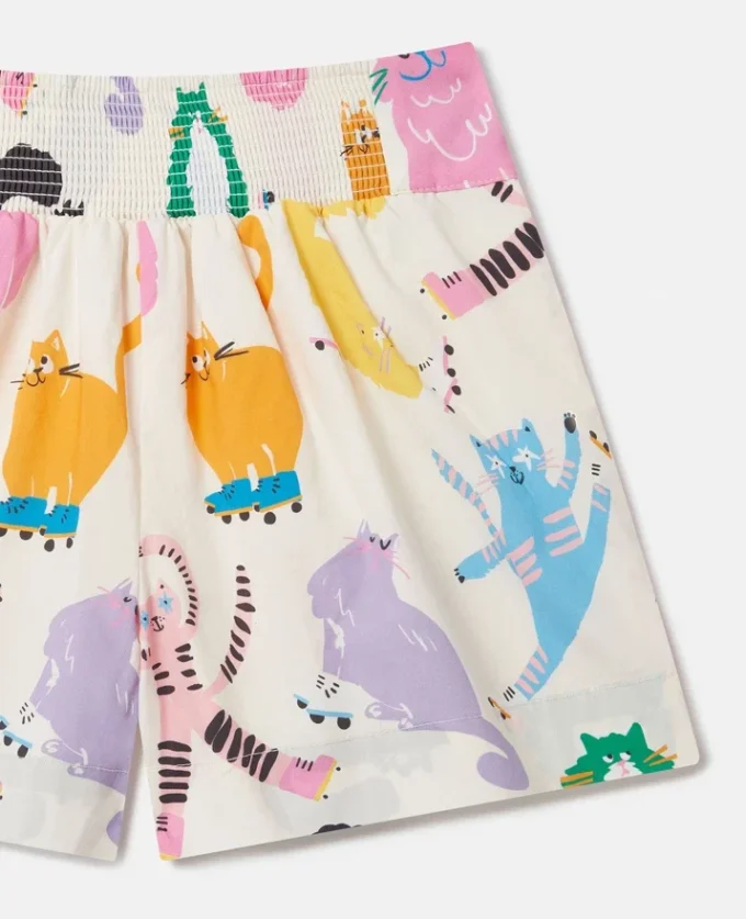 Shorts con stampa gatti