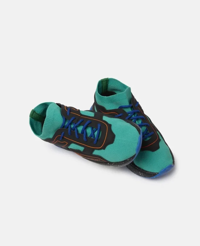 Sneaker sportive con calzino in maglia Sneaker sportive con calzino in maglia