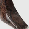 Stivali al ginocchio con punta quadrata in pelle di serpente Stivali al ginocchio con punta quadrata in pelle di serpente