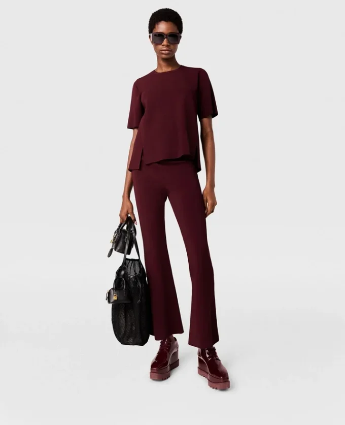 T-shirt compatta a maniche corte