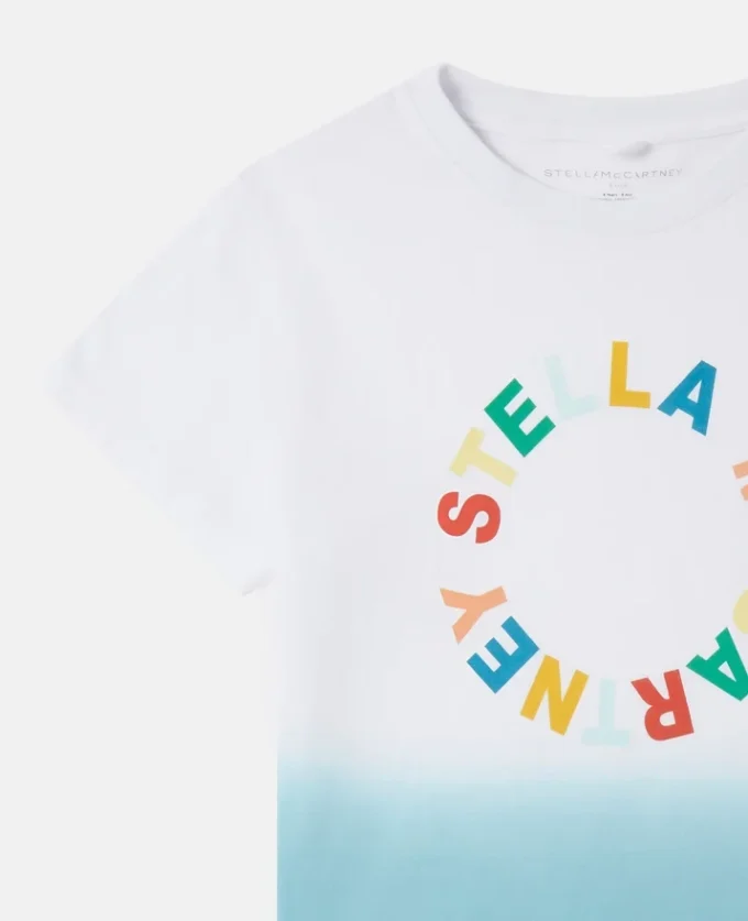 T-shirt con logo medaglione sfumato T-shirt con logo medaglione sfumato