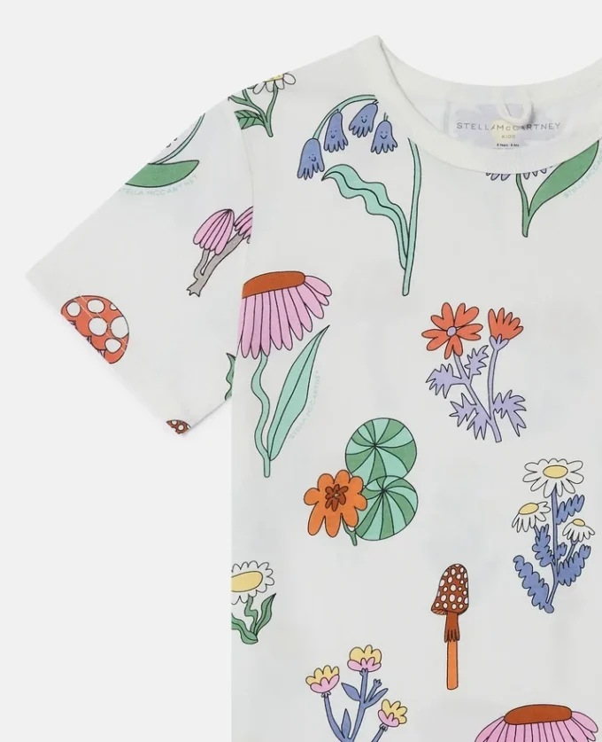 T-shirt girocollo con stampa bosco T-shirt girocollo con stampa bosco
