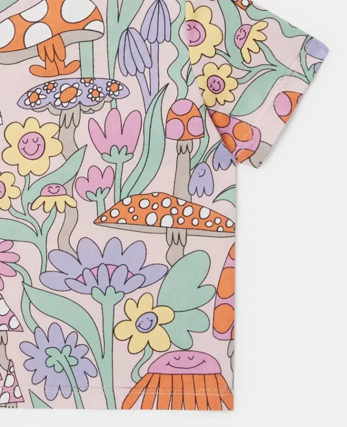 T-shirt girocollo con stampa bosco T-shirt girocollo con stampa bosco