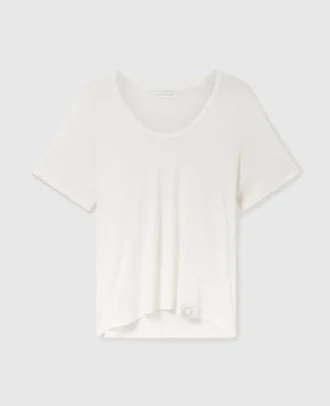 T-shirt girocollo in maglia semitrasparente T-shirt girocollo in maglia semitrasparente