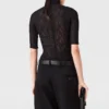 Top con collo alto e maniche a 3/4 in pizzo Top con collo alto e maniche a 3/4 in pizzo