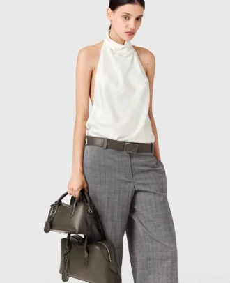 Top con scollo all’americana in raso