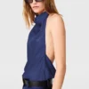 Top con scollo all’americana in raso Top con scollo all’americana in raso
