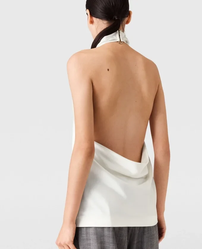 Top con scollo all’americana in raso Top con scollo all’americana in raso