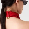 Top con scollo all’americana in raso Top con scollo all’americana in raso