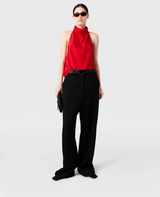 Top con scollo all’americana in raso Top con scollo all’americana in raso