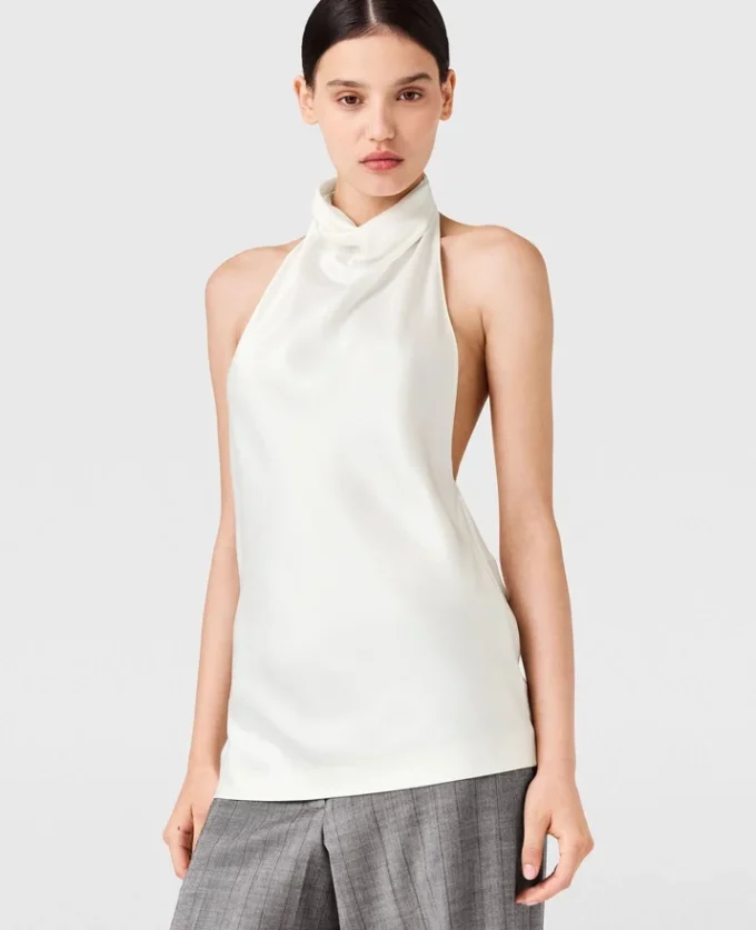 Top con scollo all’americana in raso Top con scollo all’americana in raso