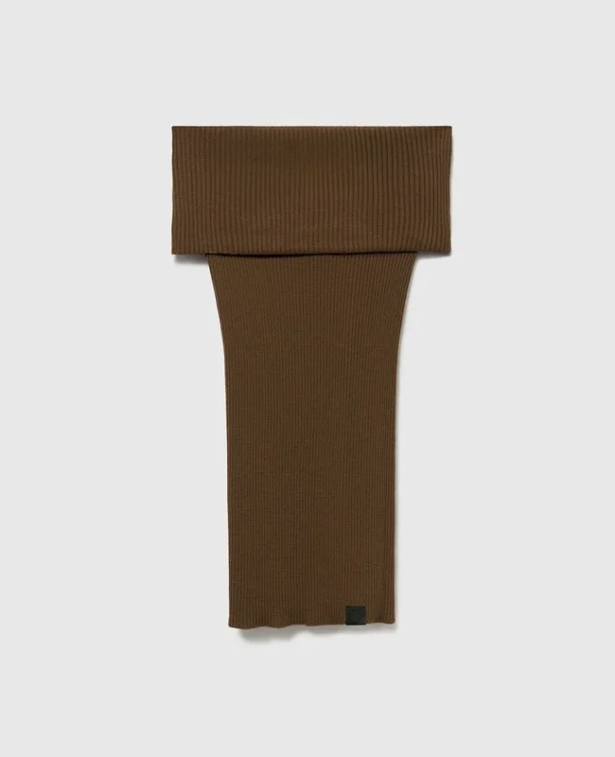 Top con spalle scoperte