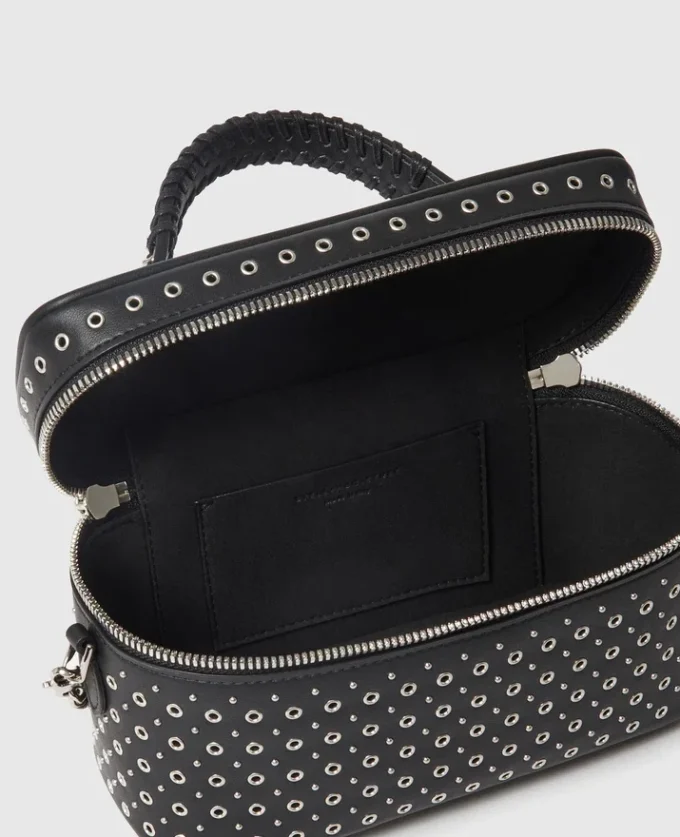 Trousse Falabella con borchie Trousse Falabella con borchie