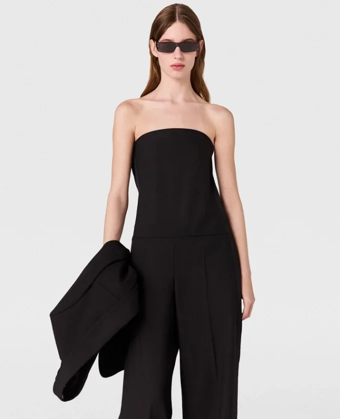 Tuta sartoriale senza spalline Tuta sartoriale senza spalline